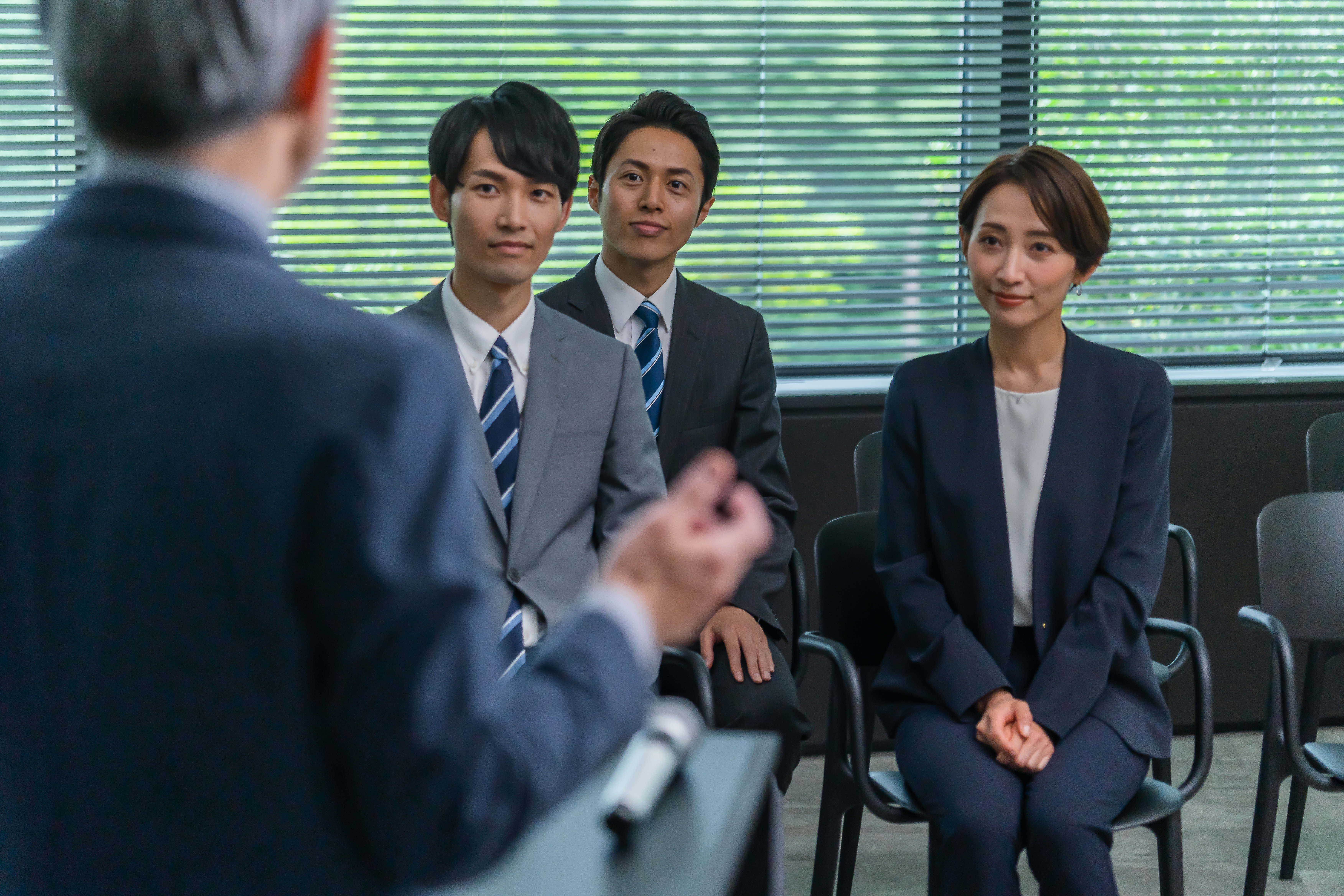 コンプライアンス動画活用の秘訣：経営層のための戦略と研修動画紹介